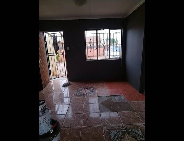 3 BEDROOM HOUSE FOR SALE IN PROTEA GLEN EXT